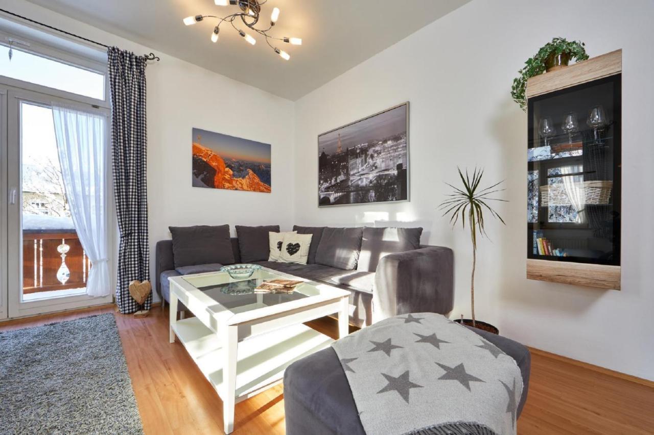 Apartments Alte Villa การ์มิช-พาร์เทนเคียร์เชน ภายนอก รูปภาพ