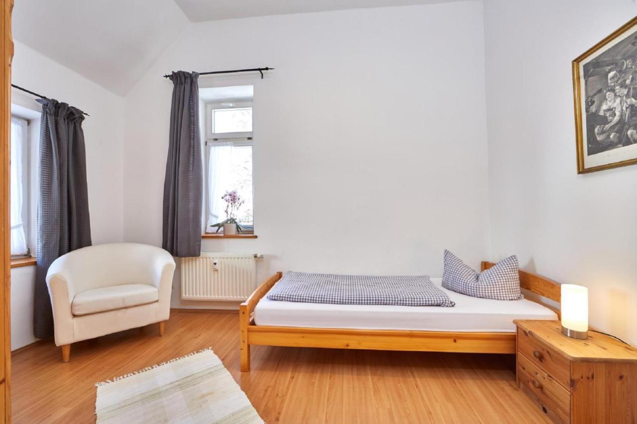 Apartments Alte Villa การ์มิช-พาร์เทนเคียร์เชน ภายนอก รูปภาพ